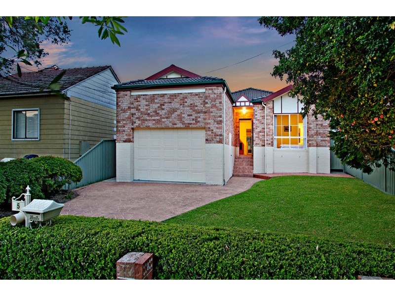 5 Excelsior Avenue, Belfield NSW 2191