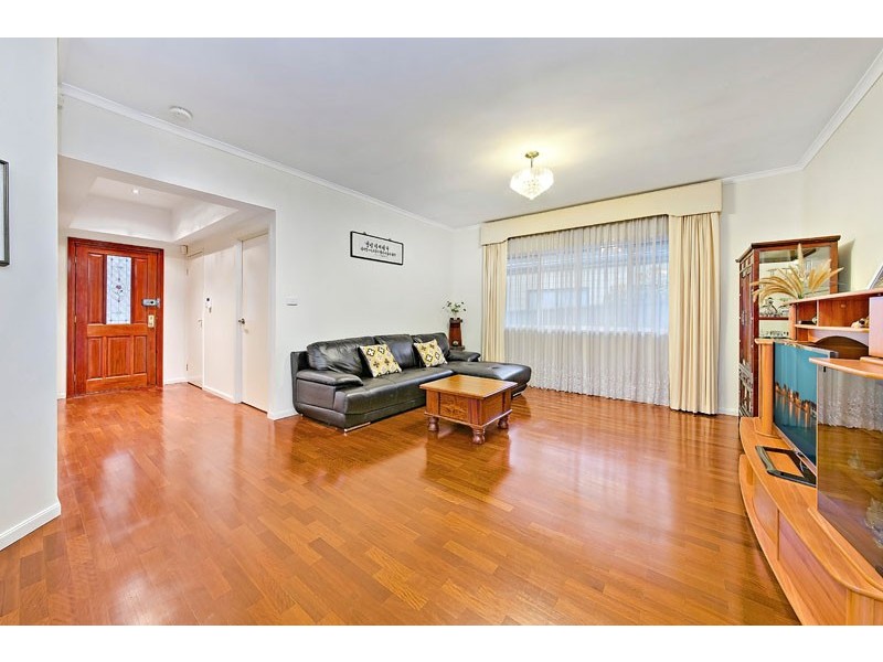 5 Excelsior Avenue, Belfield NSW 2191