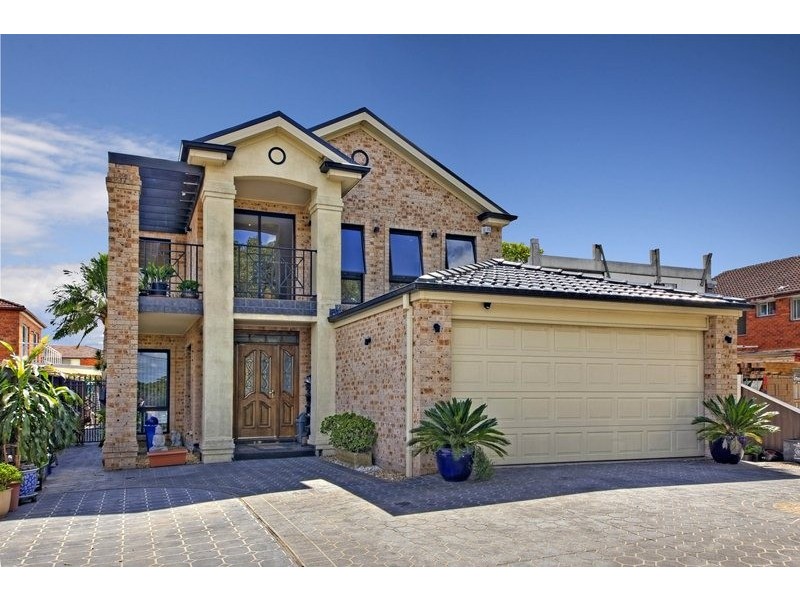 12 Albert Road, Croydon Park NSW 2133