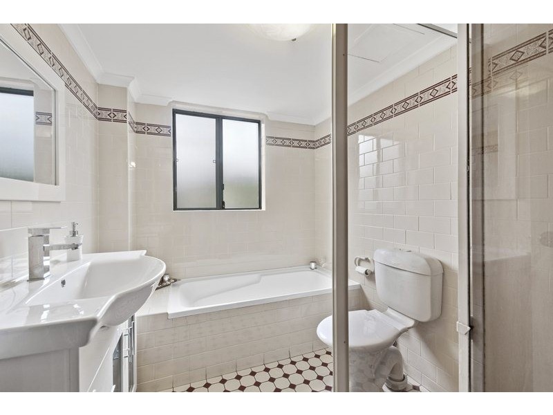 6/25-27 Stanley Street, Bankstown NSW 2200