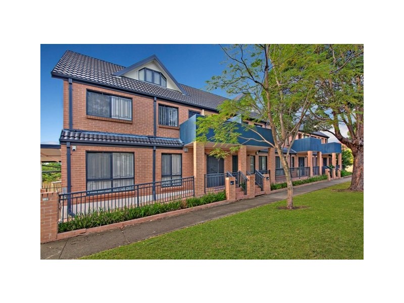 2/52 Tavistock Road, Homebush West NSW 2140