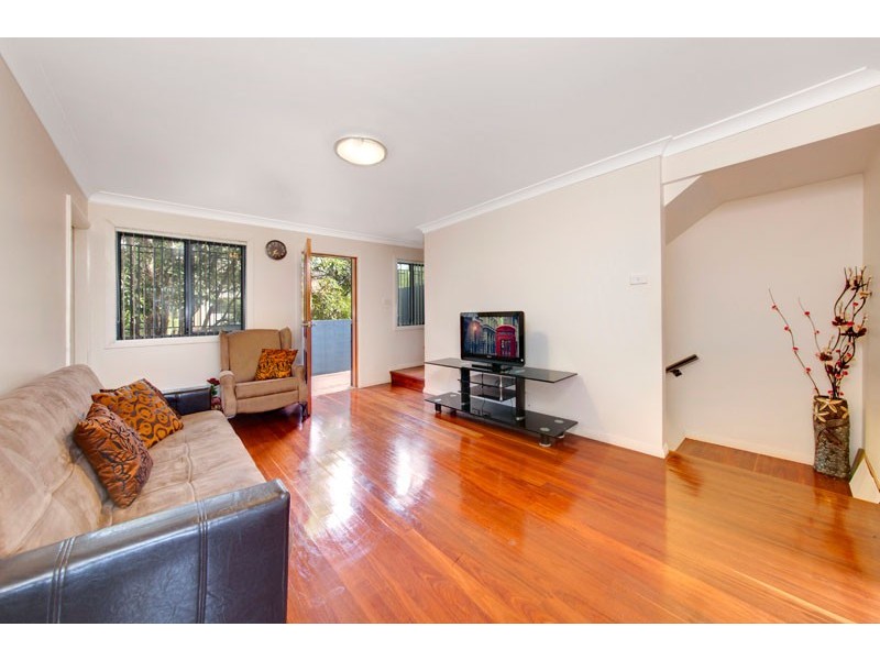 2/52 Tavistock Road, Homebush West NSW 2140
