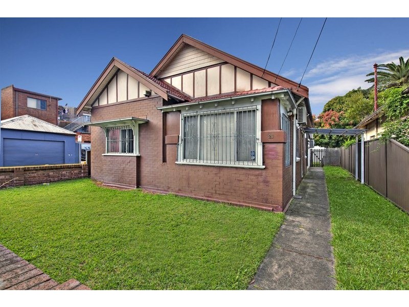 21 Earle Avenue, Ashfield NSW 2131