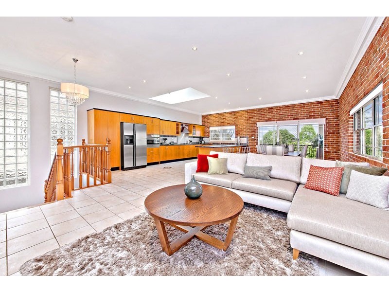 11 Violet Street, Croydon Park NSW 2133