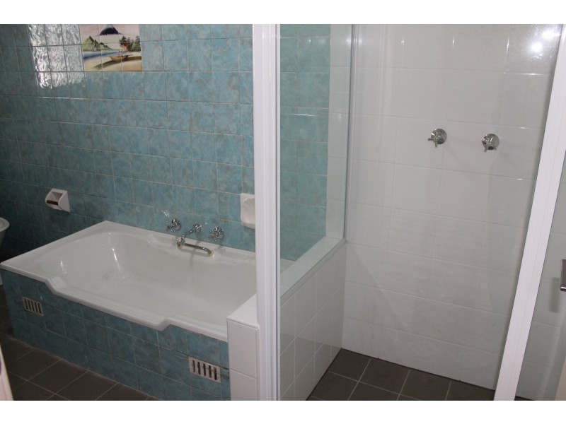 11 Smallwood Avenue, Homebush NSW 2140