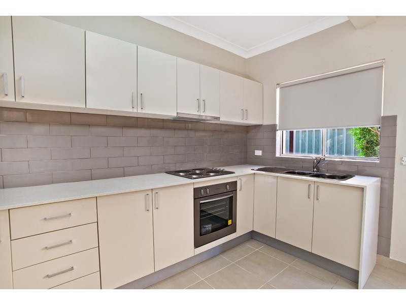 2/5 Morrison Road, Gladesville NSW 2111