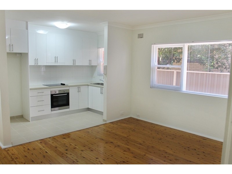 1/9 Hampton Street, Croydon Park NSW 2133