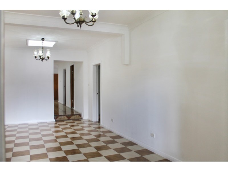 7 Carshalton Street, Croydon NSW 2132