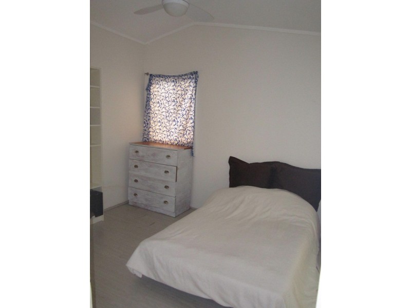 17a Highland Avenue, Roselands NSW 2196