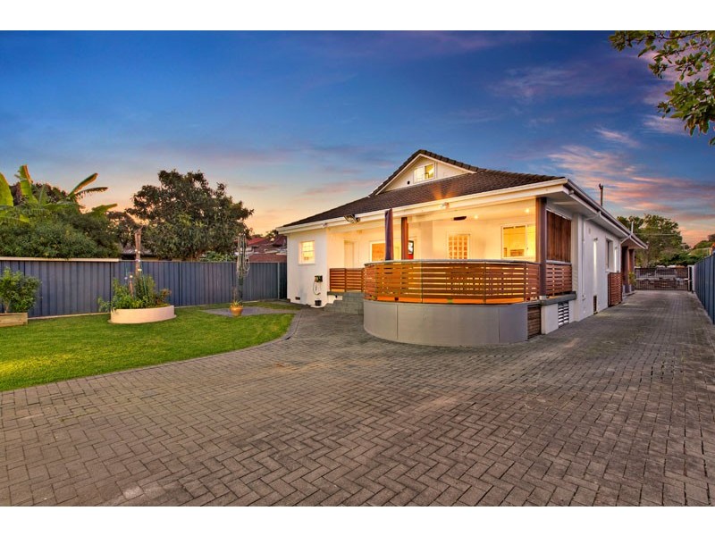 188 Banksia Road, Greenacre NSW 2190