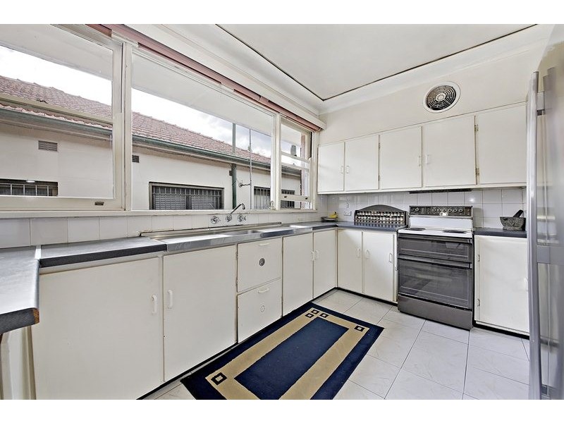 33 Dean Street, Strathfield South NSW 2136