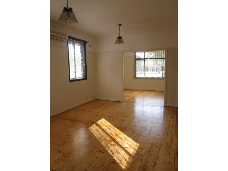 12 Boomerang Street, Granville NSW 2142