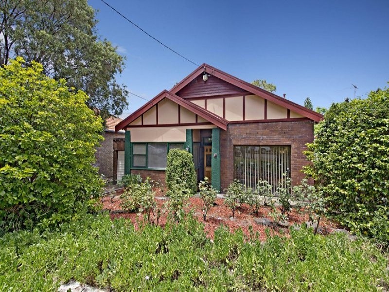 16 Bennett Ave, Strathfield South NSW 2136