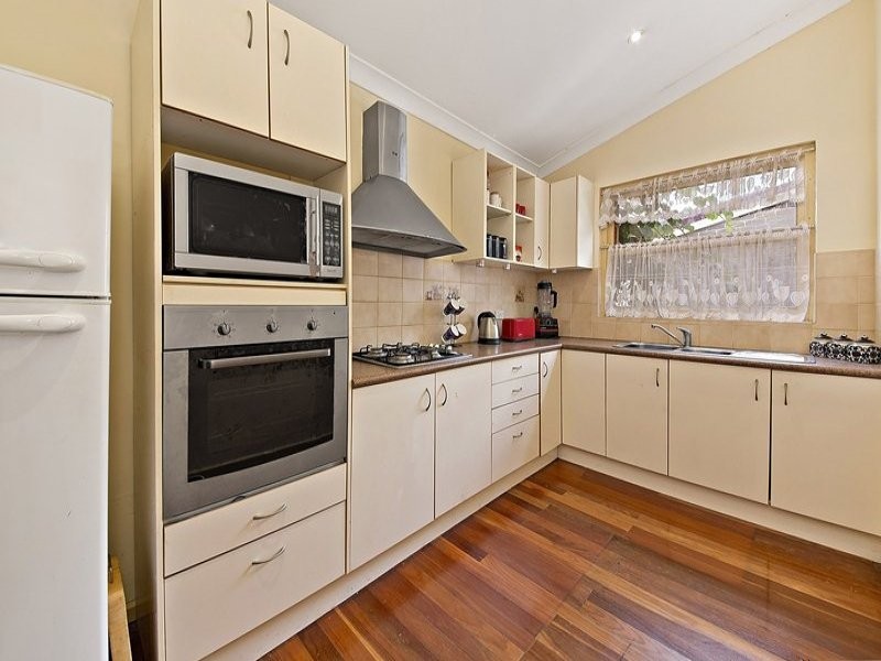 16 Bennett Ave, Strathfield South NSW 2136