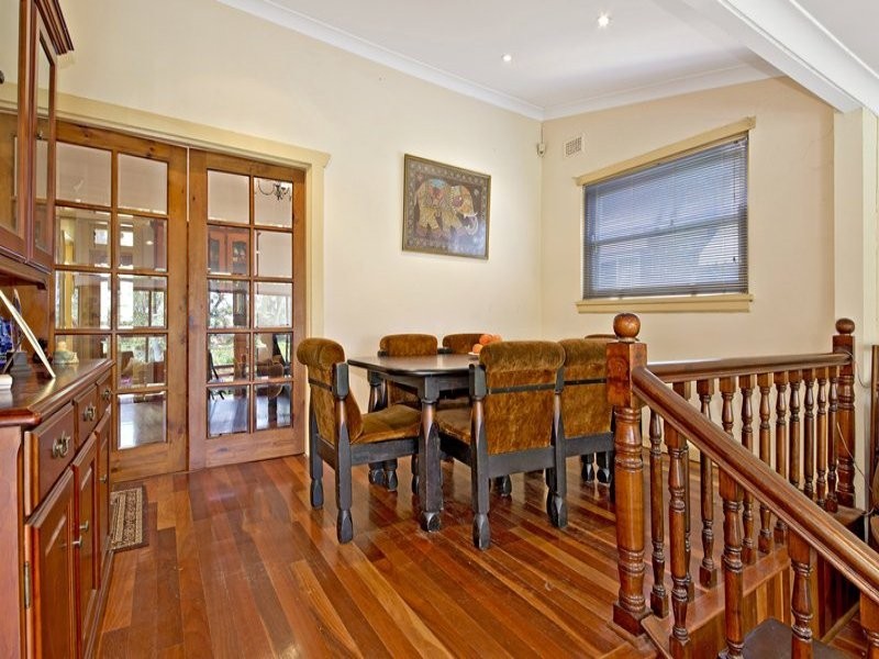 16 Bennett Ave, Strathfield South NSW 2136