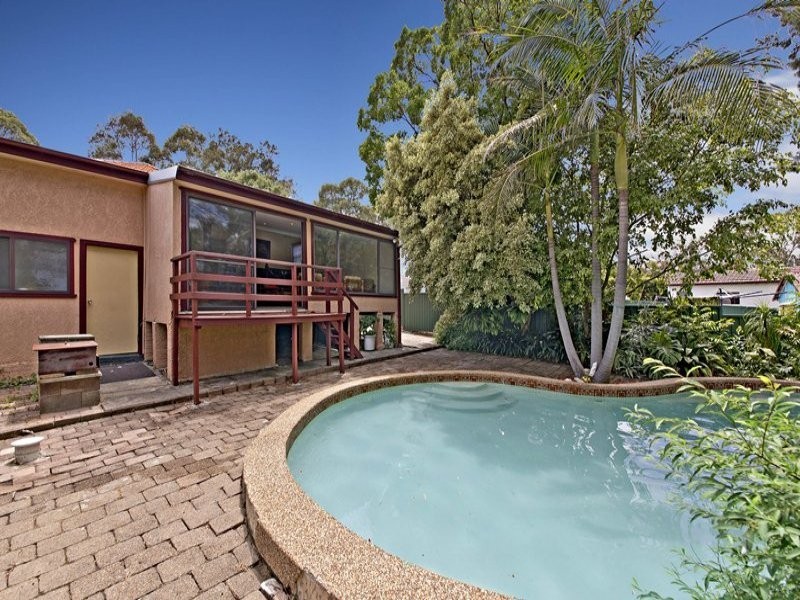 16 Bennett Ave, Strathfield South NSW 2136