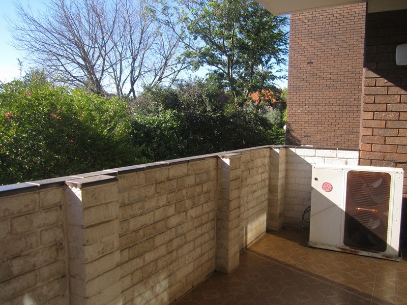 1/74 Milton Street, Ashfield NSW 2131