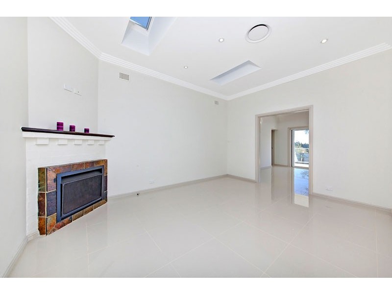 184 Queen Street, Concord West NSW 2138