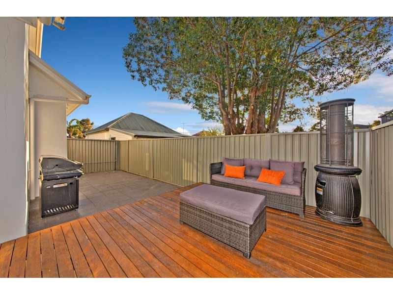 2/10 Thorncraft Parade, Campsie NSW 2194