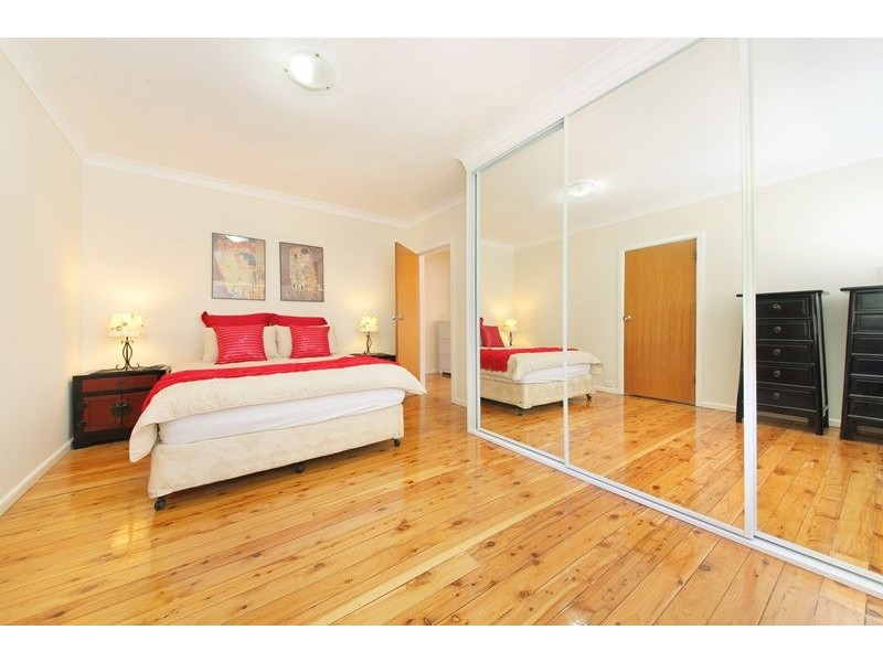11 Linthorn Avenue, Croydon Park NSW 2133