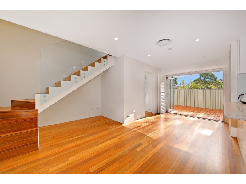 3/10 Thorncraft Parade, Campsie NSW 2194