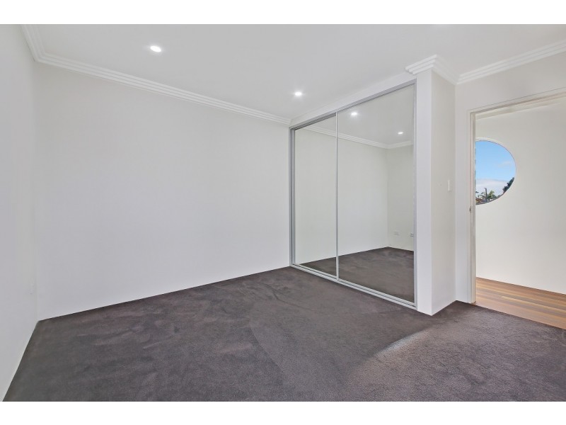 3/10 Thorncraft Parade, Campsie NSW 2194