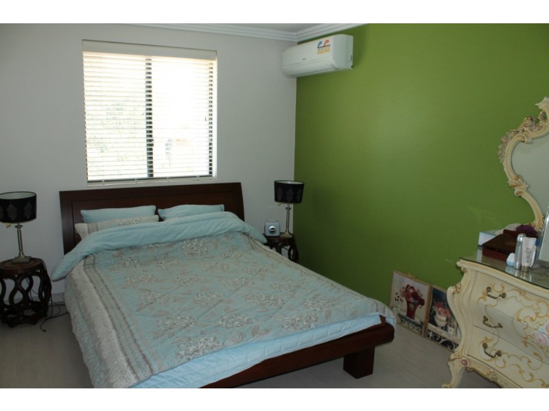 2/85 Second Avenue, Campsie NSW 2194