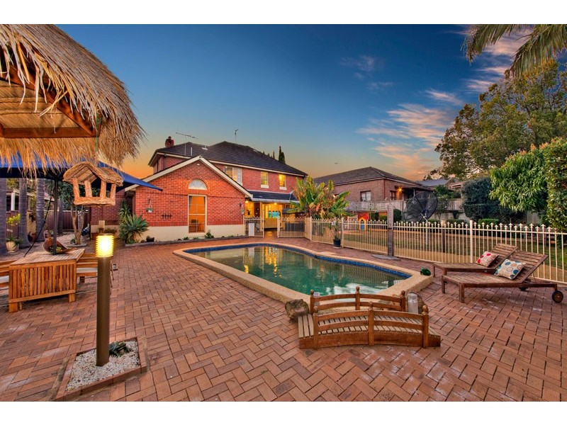 12 Weldon Street, Burwood NSW 2134