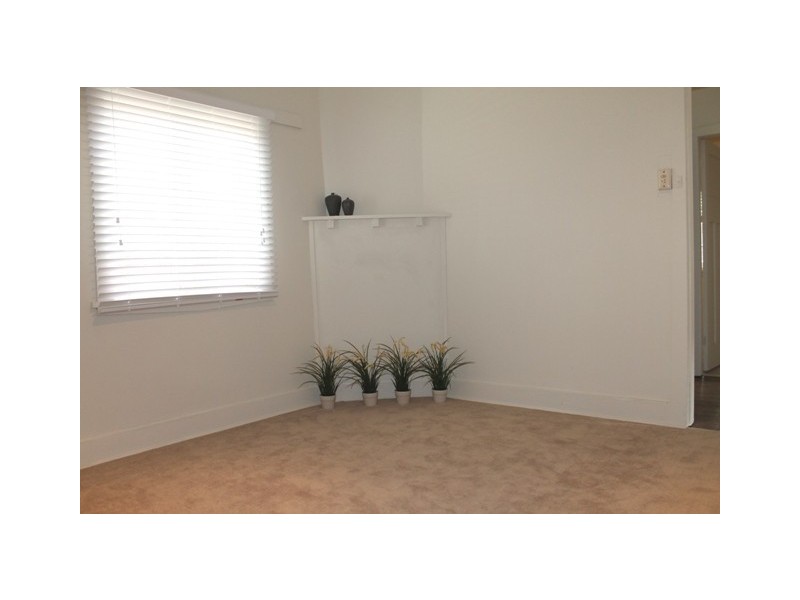 6 Yandarlo Street, Croydon Park NSW 2133