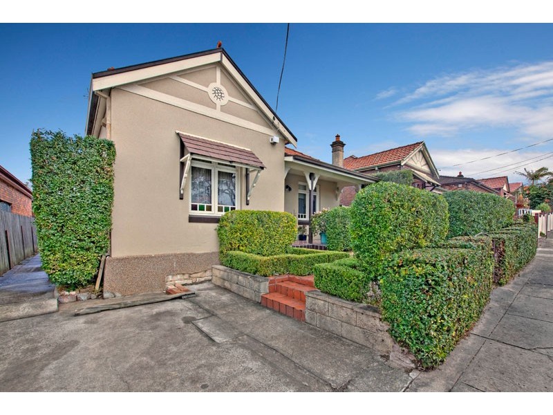 81 Mitchell Street, Croydon Park NSW 2133