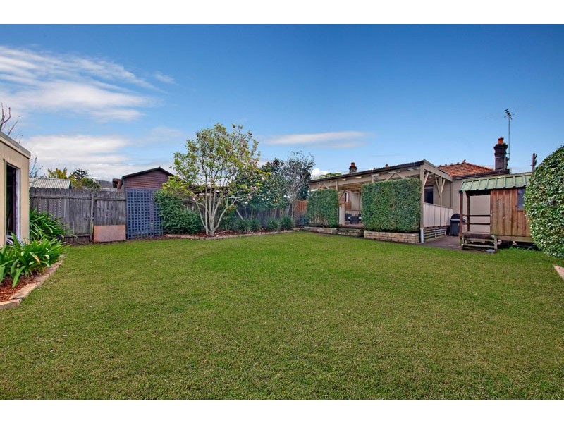 81 Mitchell Street, Croydon Park NSW 2133