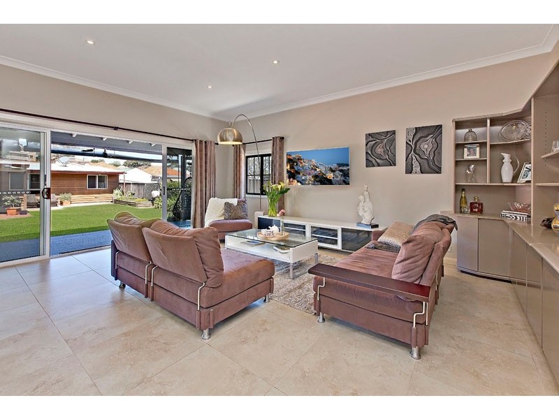 12 James Street, Canterbury NSW 2193