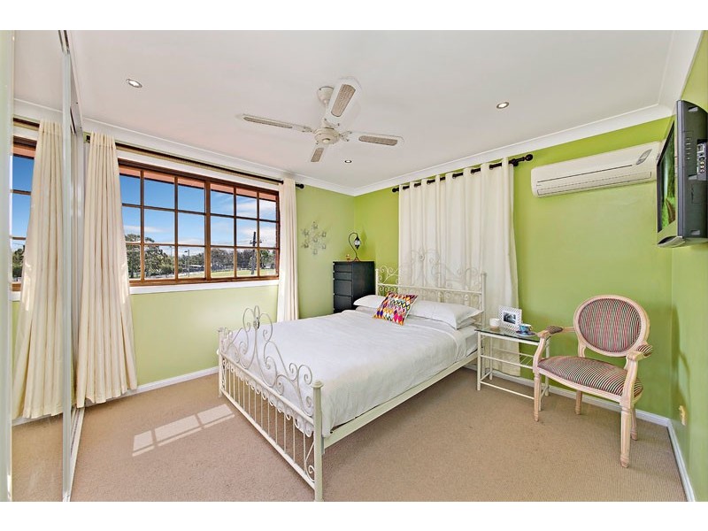 12 James Street, Canterbury NSW 2193