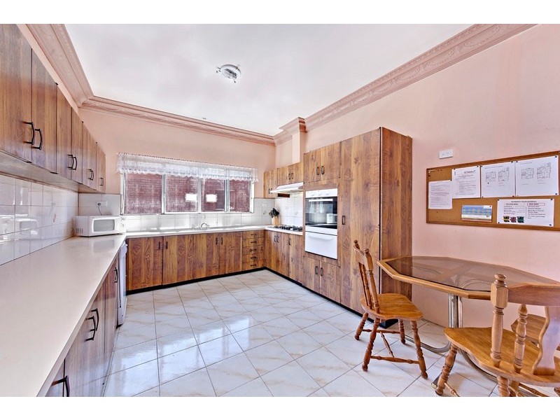 37 Macnamara Avenue, Concord NSW 2137