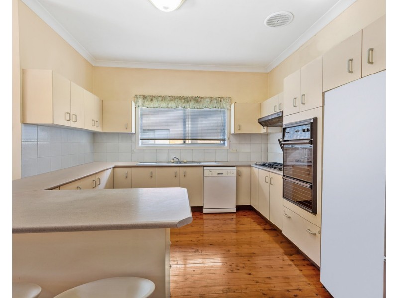 5 Chatfield Avenue, Belfield NSW 2191