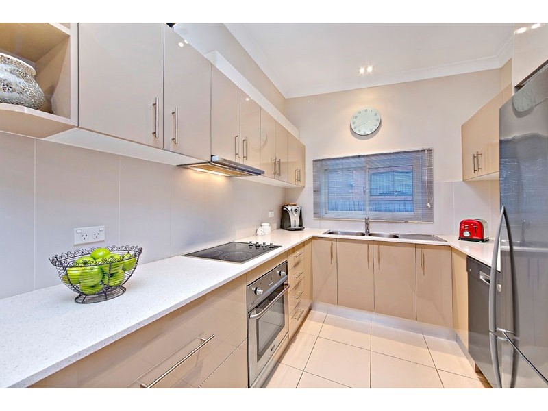 15 Tudor Street, Belmore NSW 2192