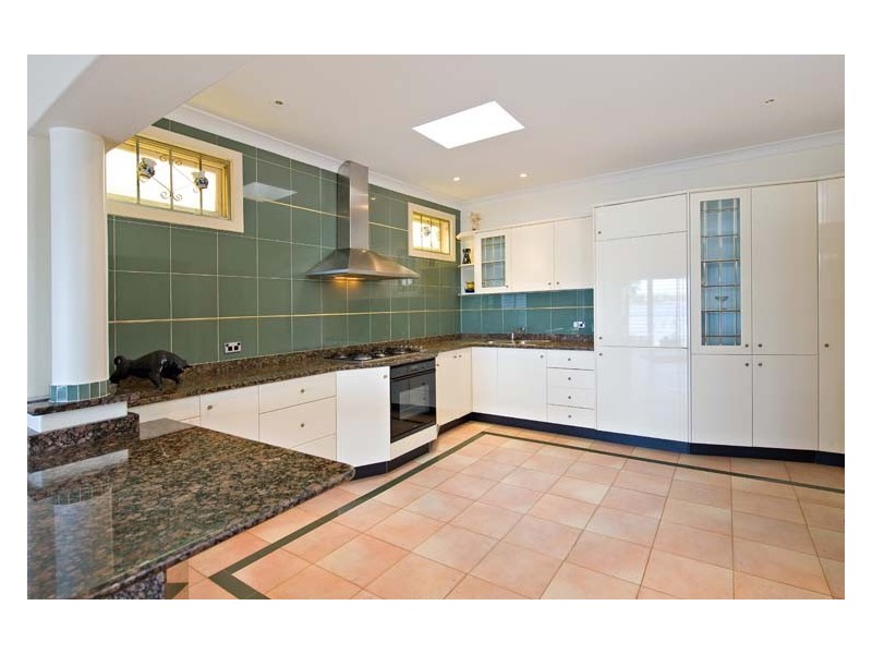 42 Wymston Parade, Wareemba NSW 2046