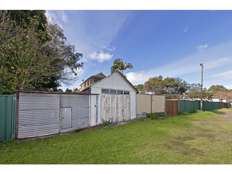11 Farleigh Street, Ashfield NSW 2131