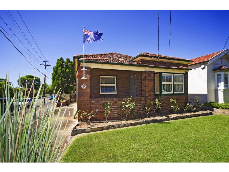 24 Clarence Street, Belfield NSW 2191