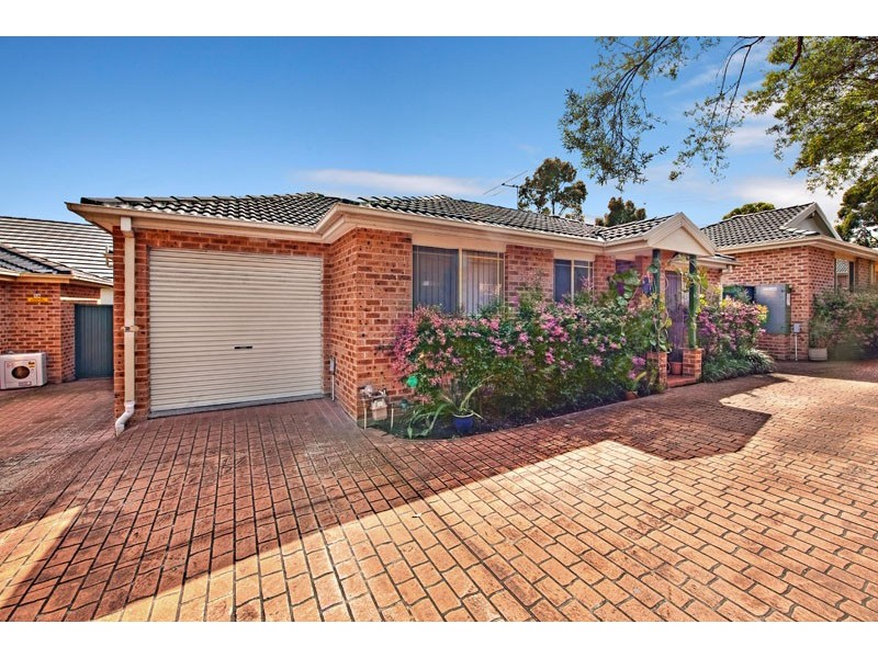 2A/24 Jersey Road, South Wentworthville NSW 2145