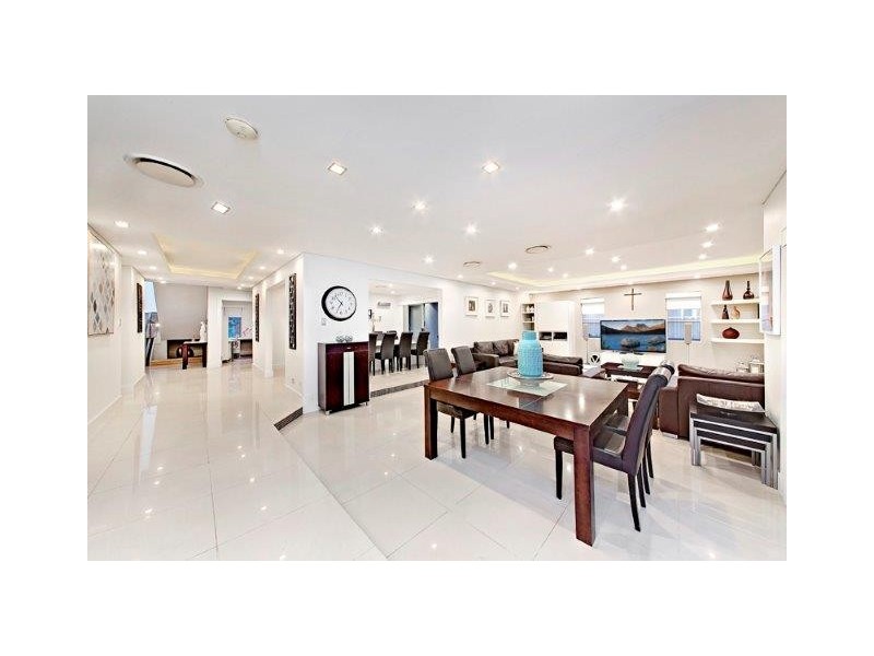 86 Connells Point Road, South Hurstville NSW 2221