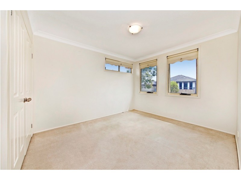 10 Bishop Avenue, Pemulwuy NSW 2145