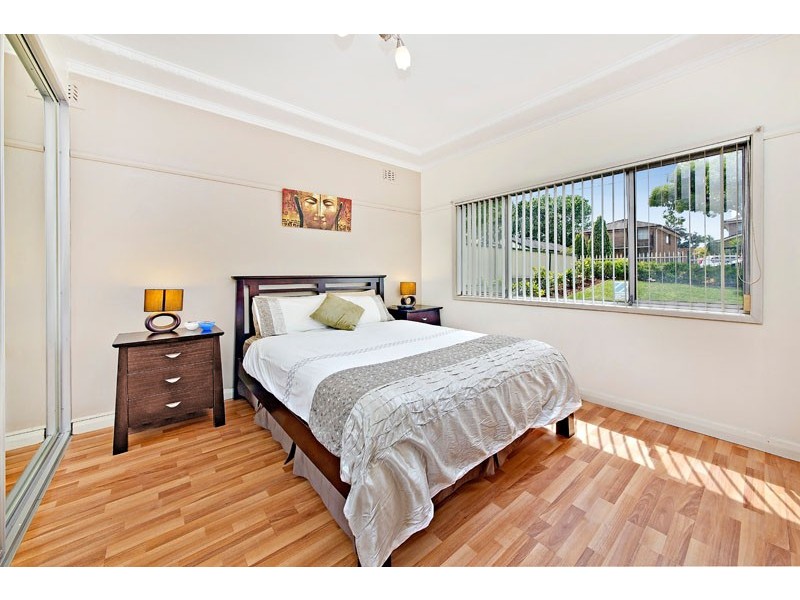 37 Lees Avenue, Croydon Park NSW 2133