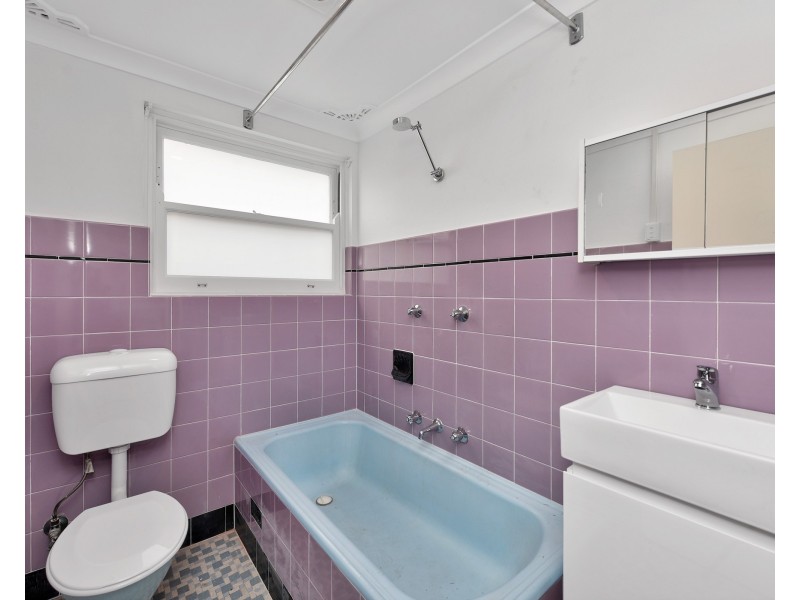 3/9 Hampton Street, Croydon Park NSW 2133