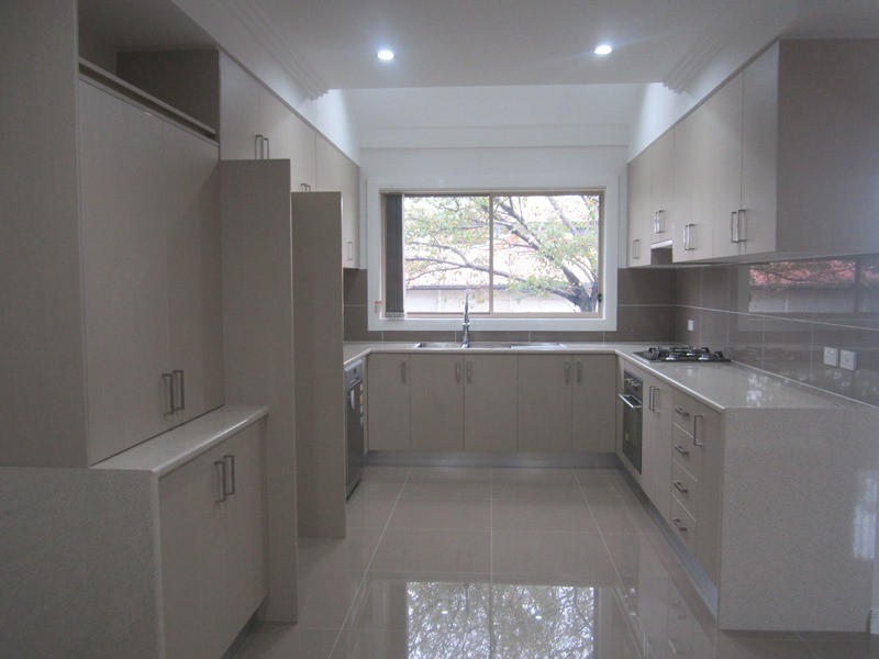 2a Kerrinea Road, Sefton NSW 2162