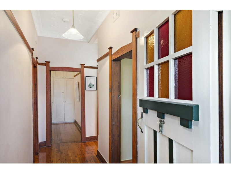 38 Cromwell St, Croydon Park NSW 2133