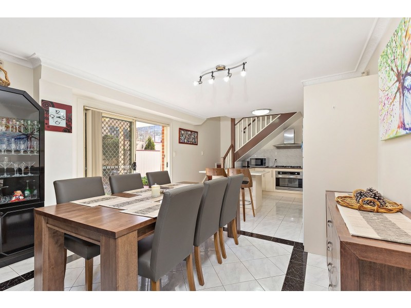 13/4-38 Roberts Road, Greenacre NSW 2190