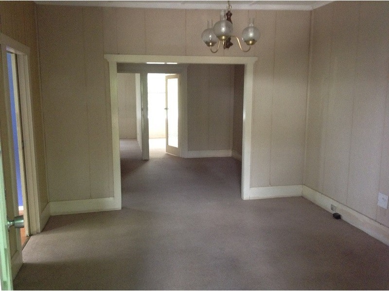 2/135 Wentworth Road, Burwood NSW 2134