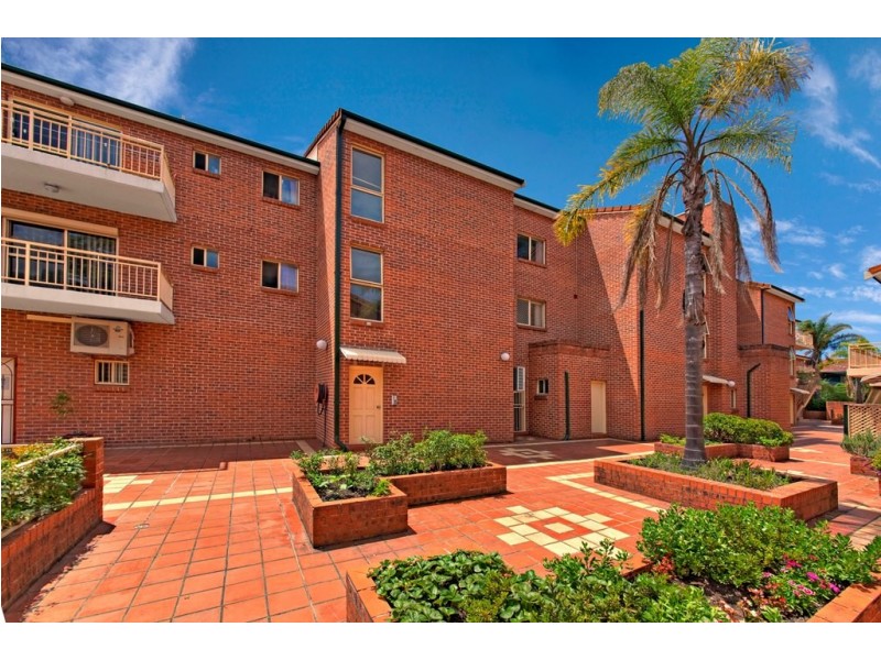 10/2 Philip Street, Strathfield NSW 2135