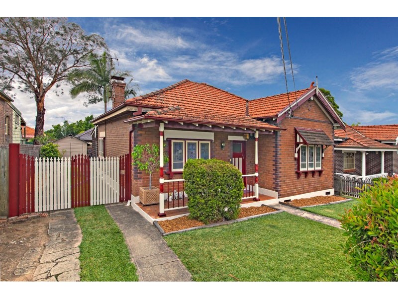 36 Hillcrest Avenue, Strathfield South NSW 2136